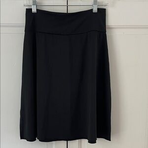 Tranquility by Colorado Clothing Black Active Wear Skirt. Size Small